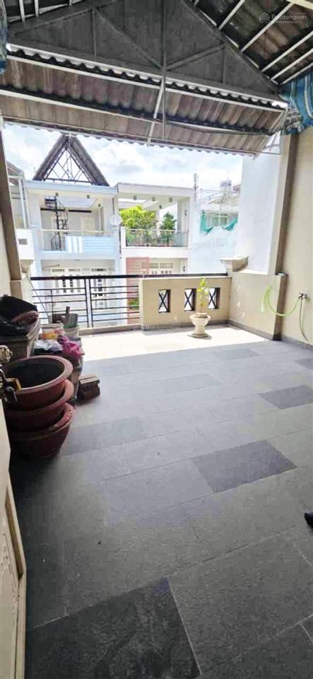 Bán nhà mặt tiền 4 tầng kdc bình phú 50m2 ngang 4m 4pn quận 6 ngay công viên bình phú