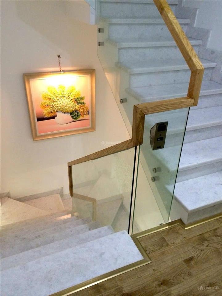 Bán nhà kinh dương vương 3 tầng 70m2 ngang 4m 4pn ngay vòng xoay phú lâm, quận 6