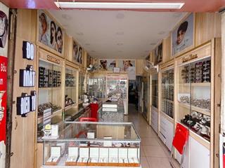 Bán nhà mặt tiền bà hom 3 tầng 80m2 ngang 3,9m 4pn ngay vòng xoay phú lâm quận 6