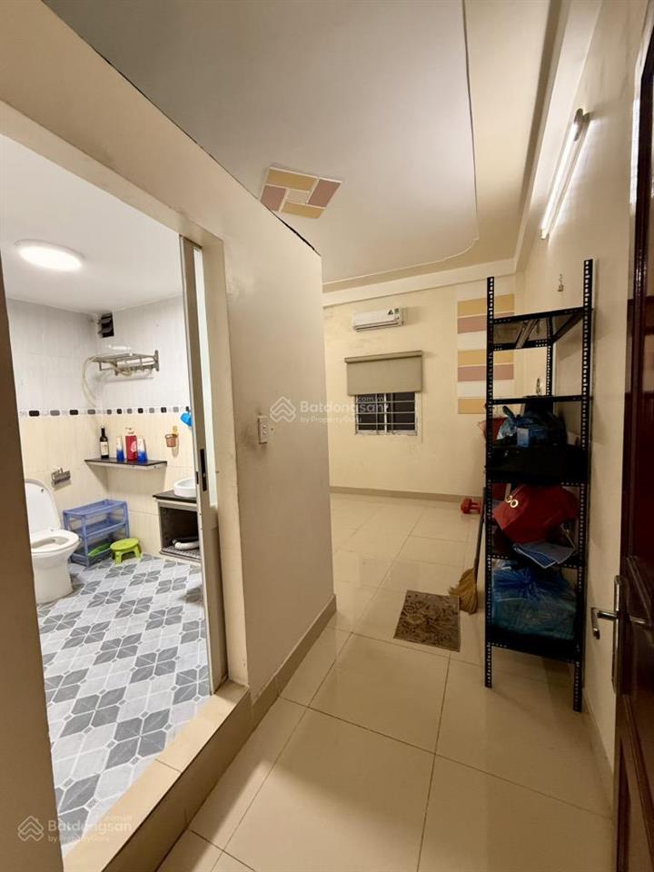 Bán nhà mặt tiền kinh doanh 4 tầng 64m2 ngang 4m 5pn kdc bình phú ngay công viên phú lâm