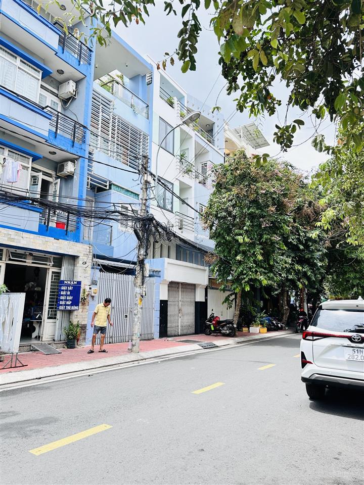 Bán nhà 5 tầng cao lỗ chánh hưng 60m2 ngang 4m 4pn ngay parc mall tạ quang bửu