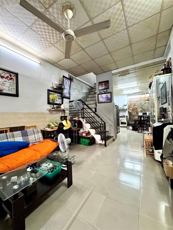 Bán nhà hxh dương bá trạc 61m2 ngang 4m ngay trường nguyễn trực quận 8