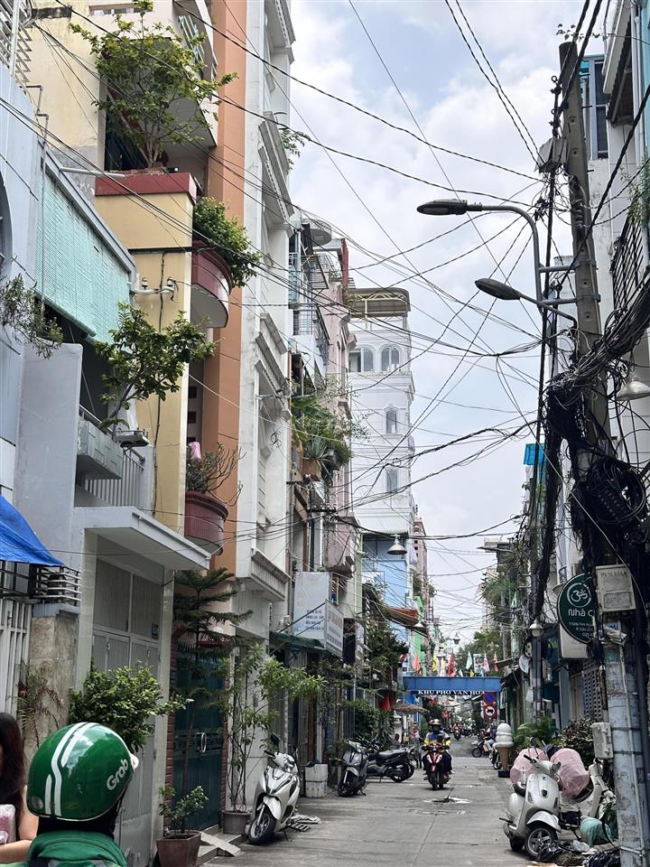Bán nhà hxh dương bá trạc 61m2 ngang 4m ngay trường nguyễn trực quận 8