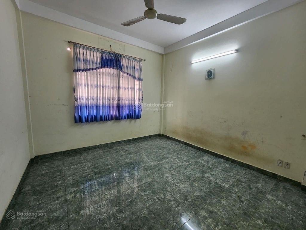 Bán nhà hxh 61m2 3 tầng 3pn dương bá trạc quận 8 9.7 tỷ