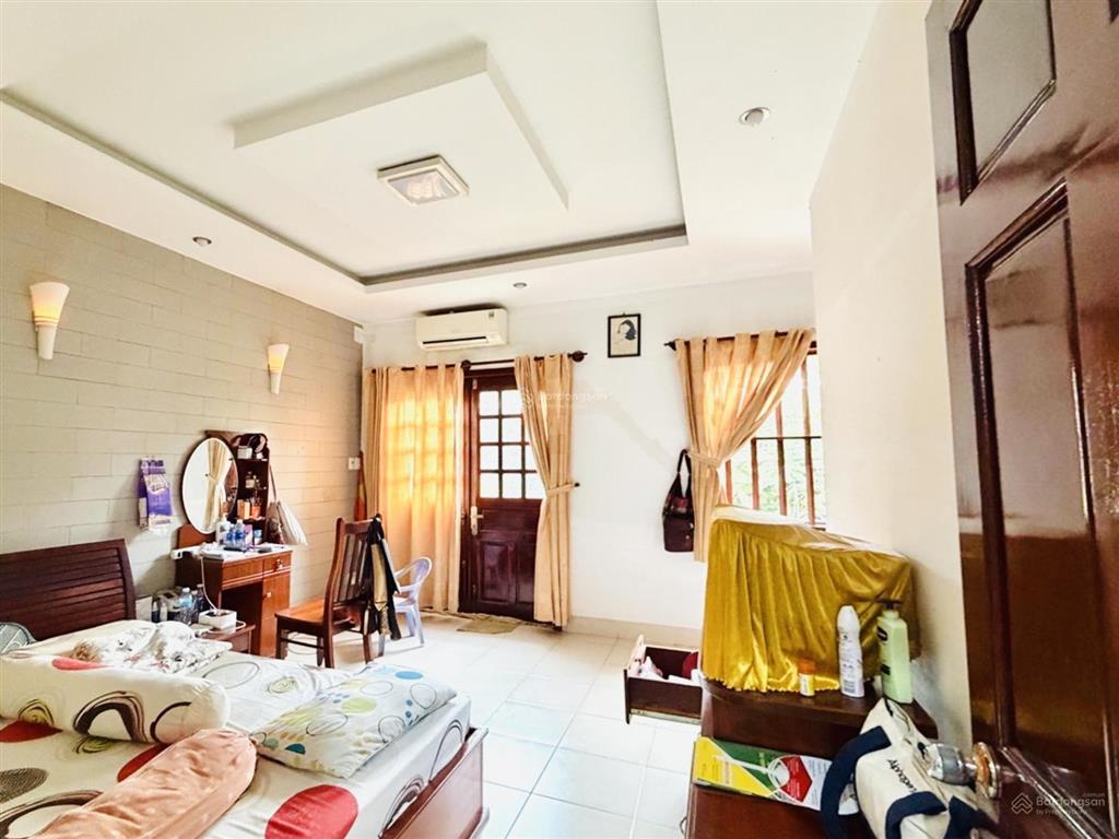 Bán nhà mặt tiền kdc bình hưng 96m2, ngang 6m 4pn ngay trường nguyễn thái bình