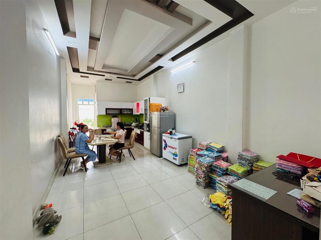 Bán nhà mặt tiền hậu giang 5 tầng 4x26m 5pn có thang máy ngay vòng xoay phú lâm quận 6