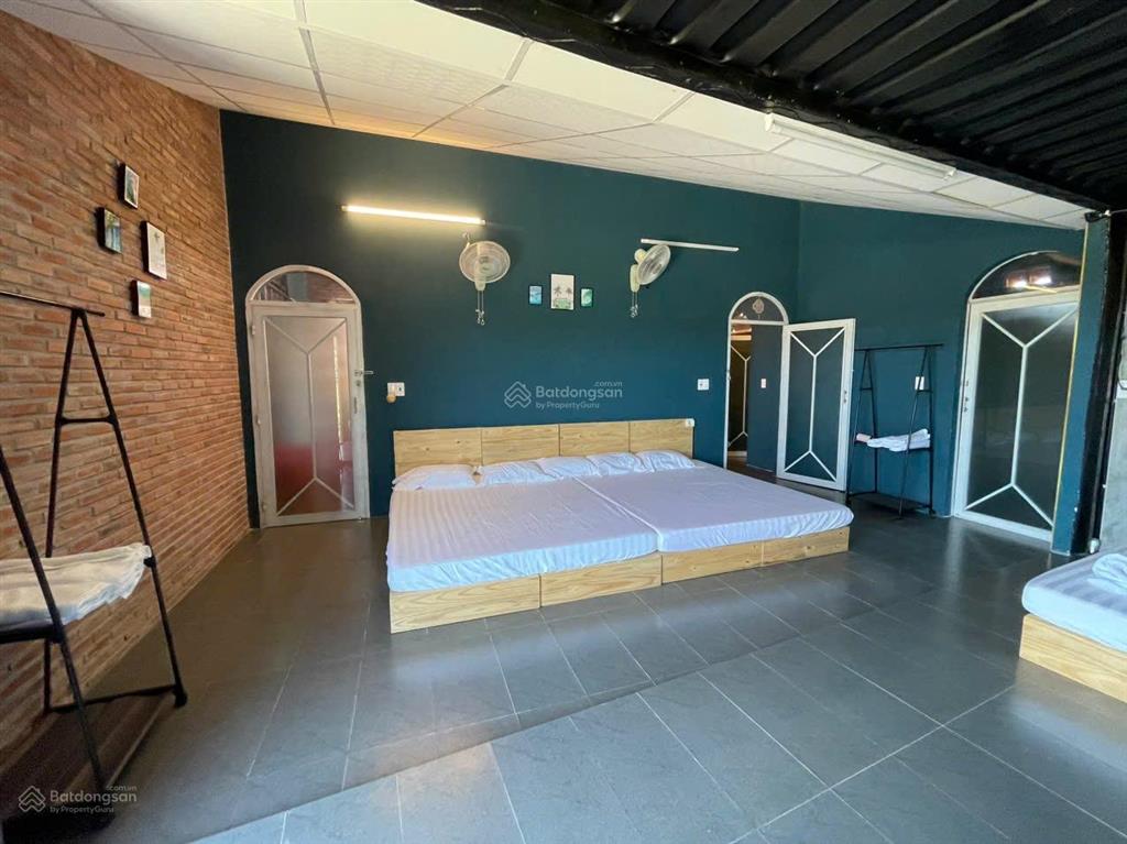 Chuyển nhượng khu nghỉ dưỡng đang kinh doanh 2087m2 sẵn homestay ngay tại xã nghĩa thành  tp. hcm