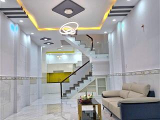 Bán nhà đẹp ở ngay, mttl, shr hơn 81m2, pn, tại nhà thi đấu phú thọ (quận 11)