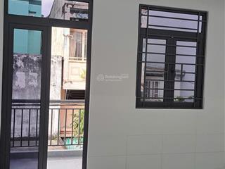 Bán nhà riêng 2 tầng, 2pn, ngang 4m, tại phường minh phụng  hcm (q11 cũ) , 5.8x tỷ tl ít