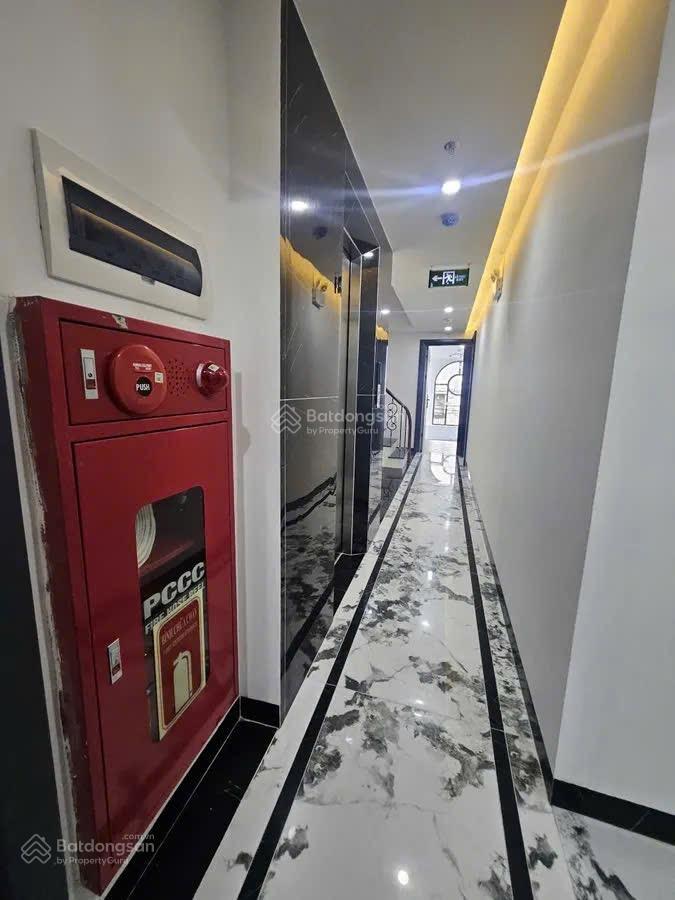 Ccmn 7tầng thang máy, khương trung 90m2, ngõ oto, kinh doanh, dòng tiền 1,3 tỷ/năm, pccc đạt chuẩn.