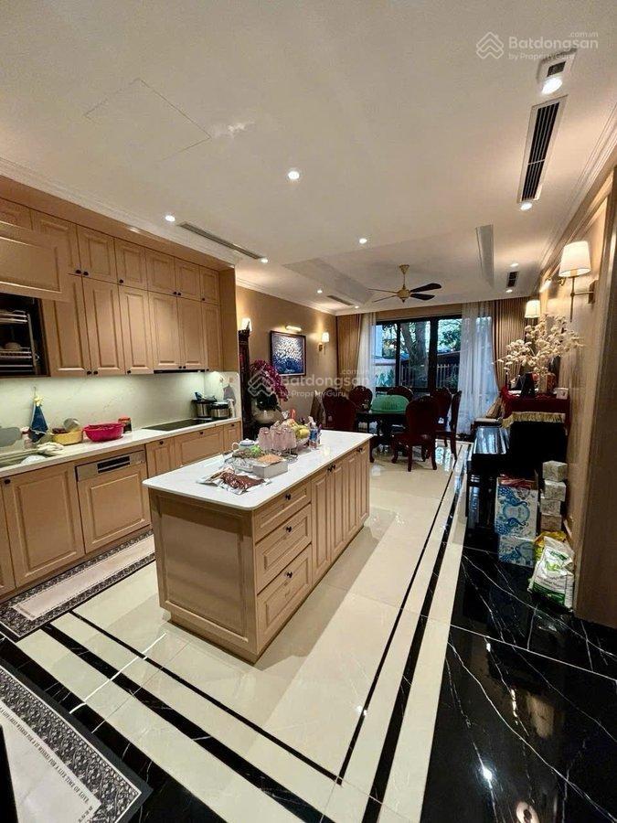 Phân lô lê trọng tấn  thanh xuân, 79m2 * 5tầng, ngõ oto, 30m ra vành đai 2.5, nở hậu, giá 20,3 tỷ.