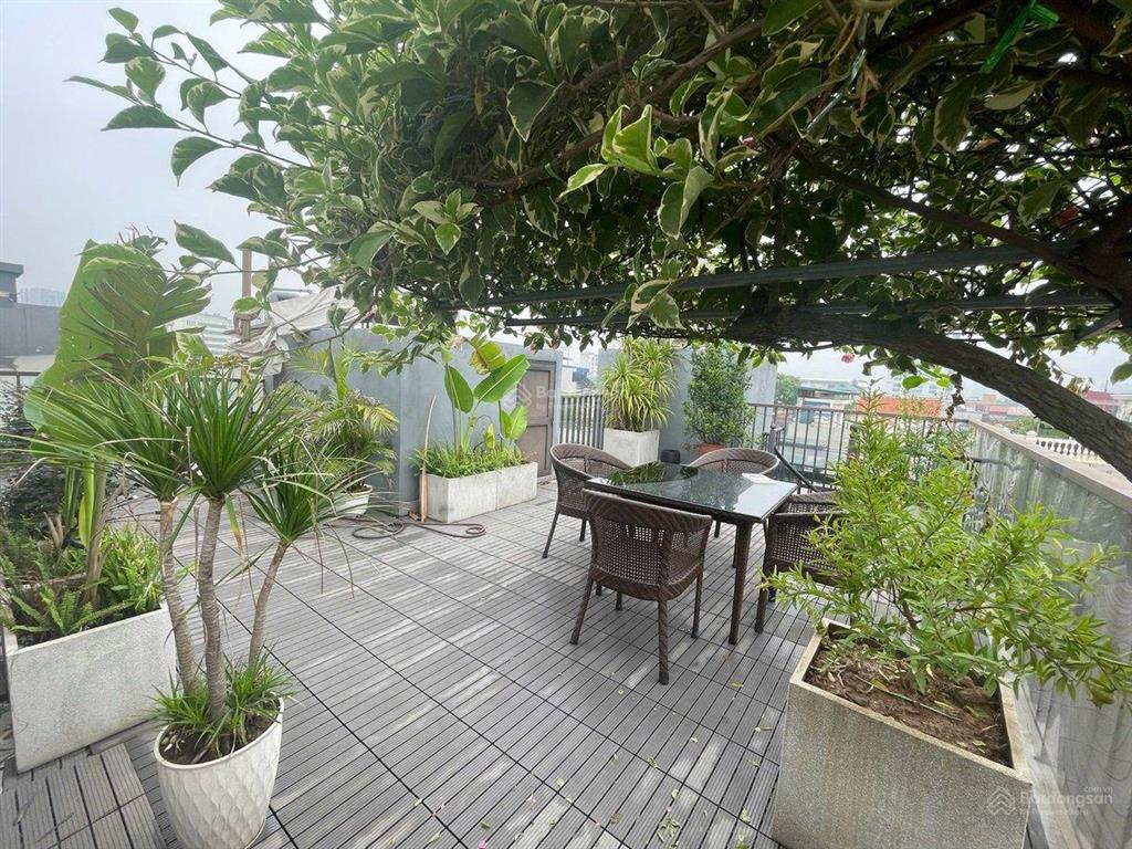 Phân lô gara oto tránh nguyễn phúc lai, kinh doanh đỉnh, 15m ra phố, gần hồ, 54m2 * 5tầng, nở hậu.