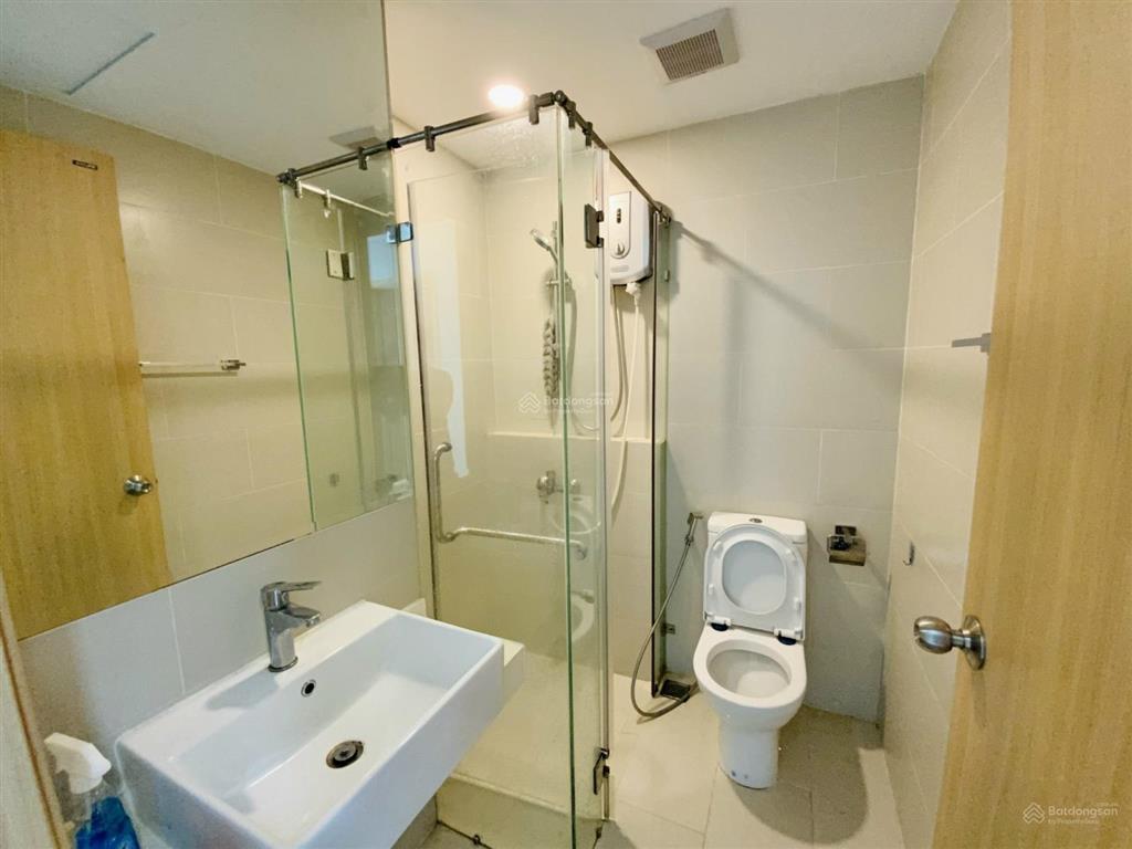 Cho thuê căn hộ 2pn, 75m2 giá 11,5 triệu, view đẹp tại an gia skyline, q7, hcm