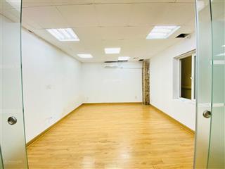 Chính chủ cho thuê văn phòng 75m2 tại trần thái tông, p. cầu giấy, giá ưu đãi hot!