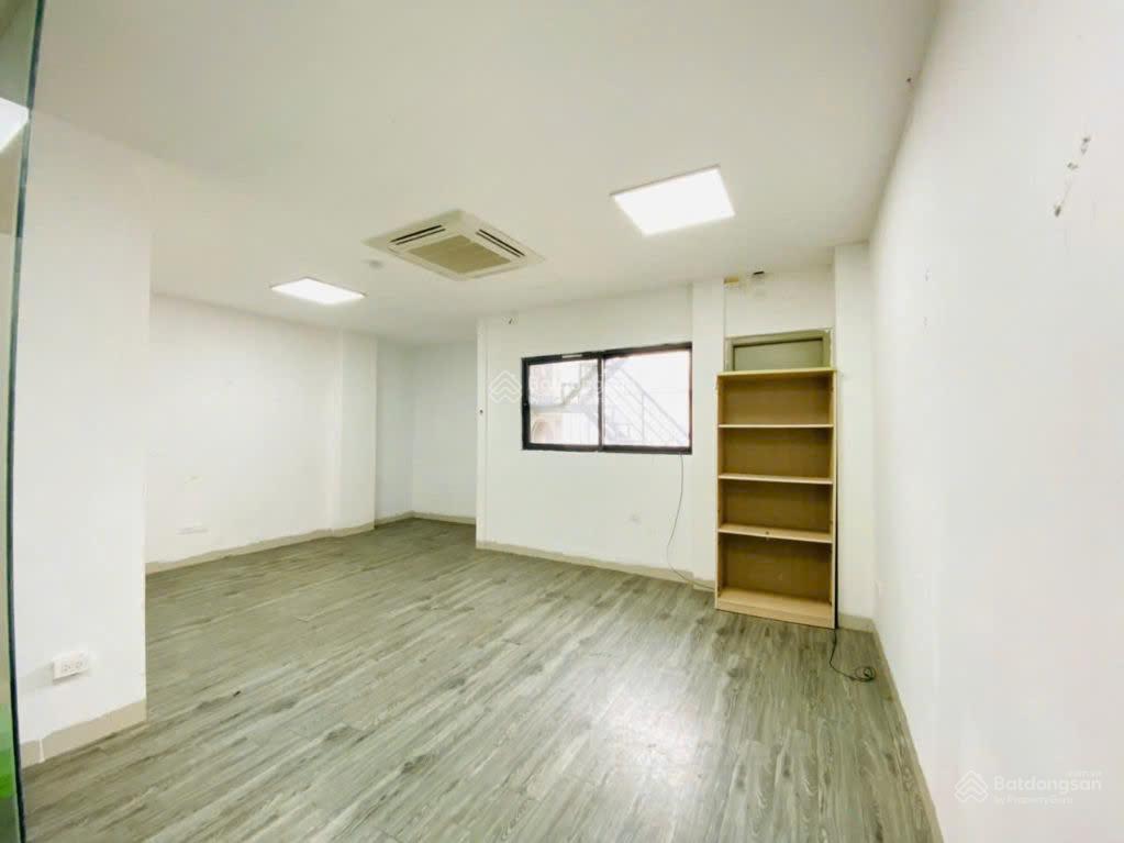 Chính chủ cho thuê văn phòng, thái hà, 7,7 triệu, 40m2, giá ưu đãi trong tháng 7