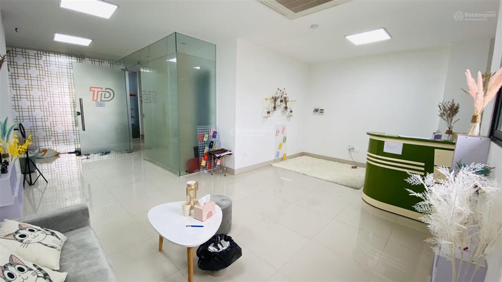 Chính chủ cho thuê văn phòng, thái hà, 7,7 triệu, 40m2, giá ưu đãi trong tháng 7