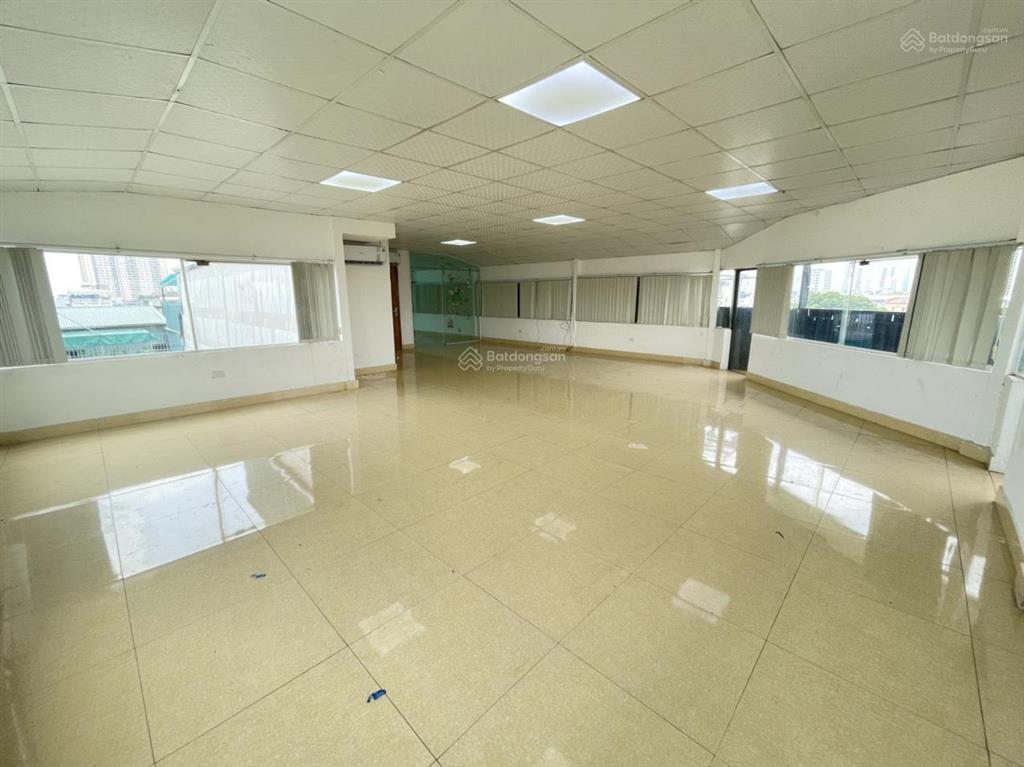 Chính chủ cho thuê thuê văn phòng tại nguyễn xiển, 7,5 triệu, 70m2