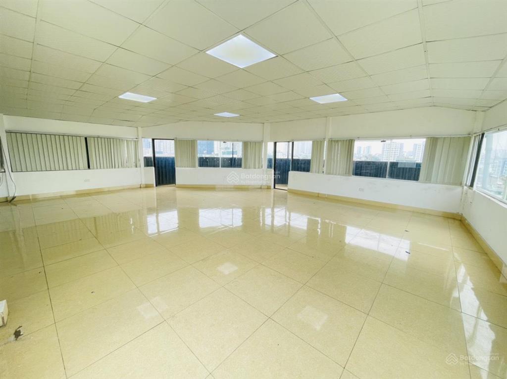 Chính chủ cho thuê thuê văn phòng tại nguyễn xiển, 7,5 triệu, 70m2