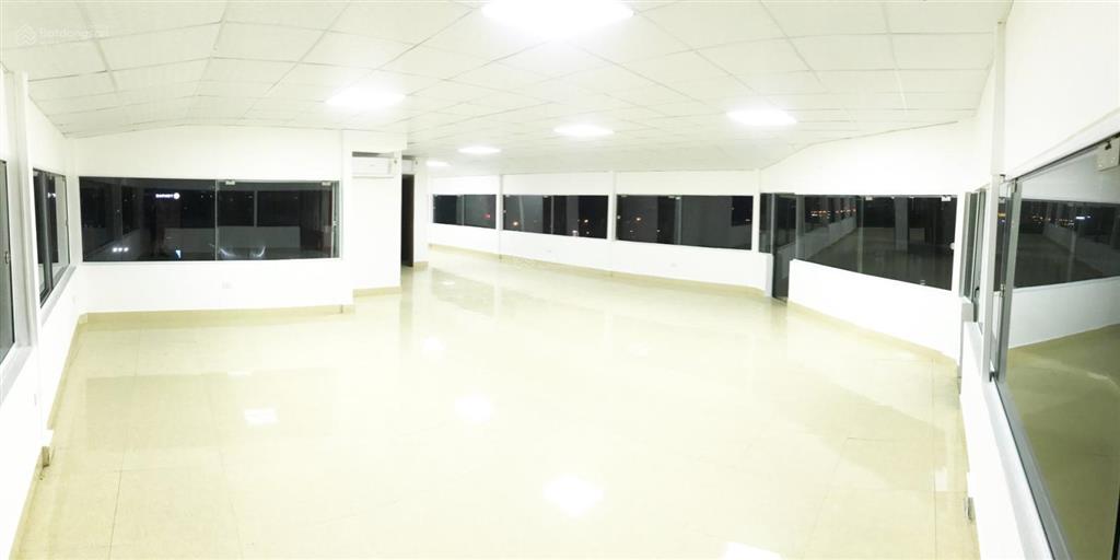 Chính chủ cho thuê thuê văn phòng tại nguyễn xiển, 7,5 triệu, 70m2