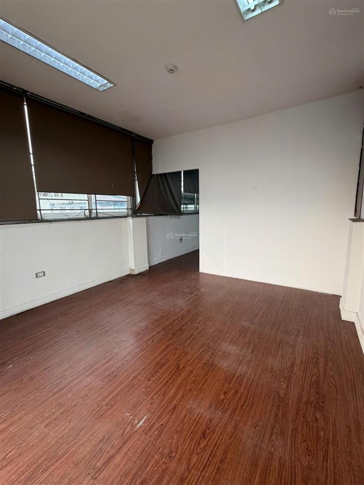 Chính chủ cho thuê văn phòng 60m2, 7 triệu tại nguyễn xiển, quận thanh xuân