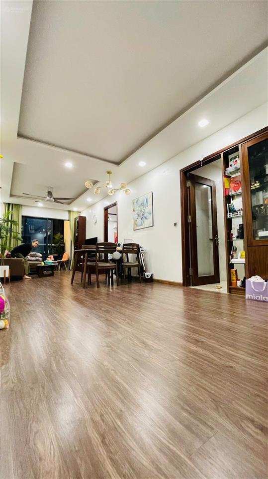 Cc goldseason thoáng sáng 2pn 78m2 thoáng sáng 47 nguyễn tuân thanh xuân sát trường đh hn, vđ2.5