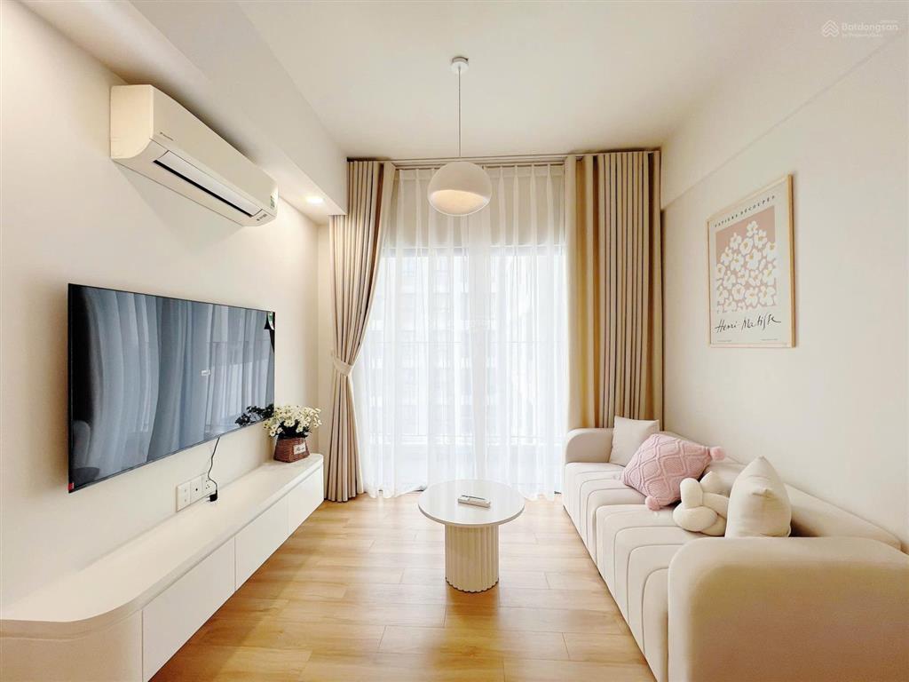 Căn hộ đẹp xuất sắc masteri thảo điền, 7,7 tỷ, 62m2, 2pn, đông nam, tây bắc