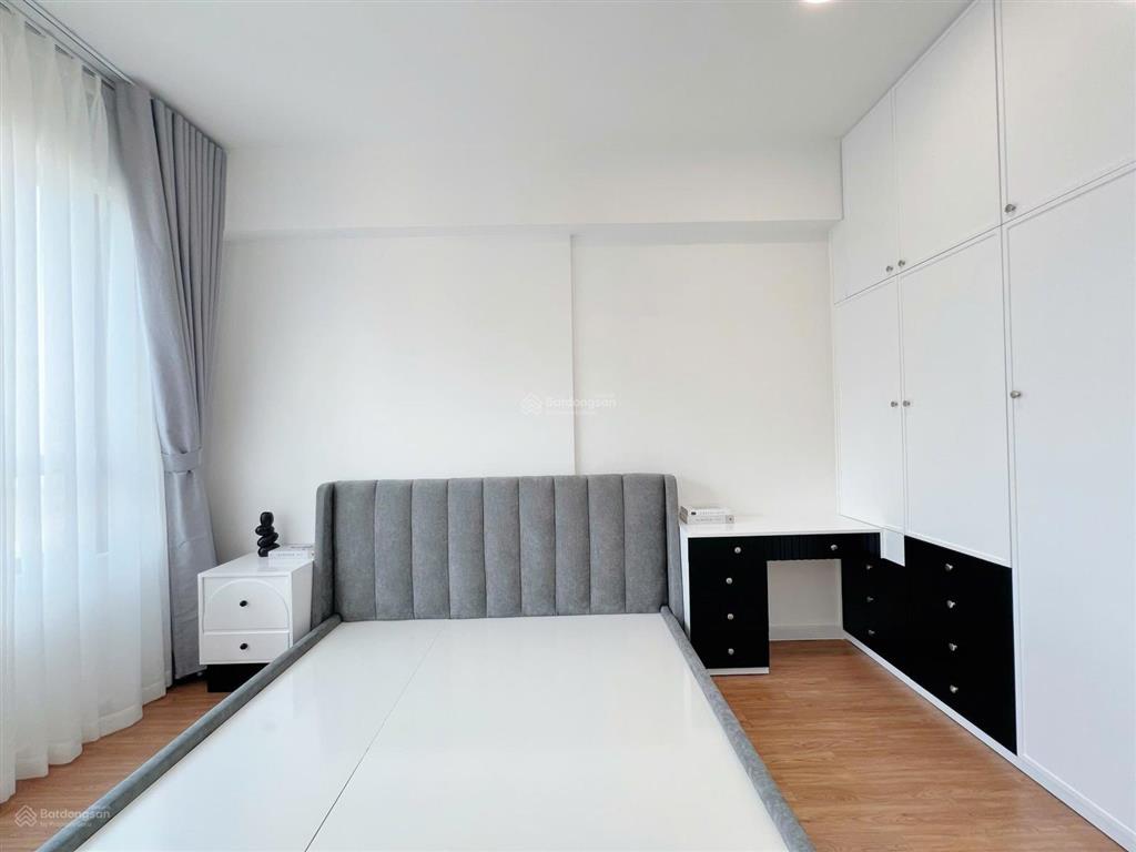 Bán căn 3pn tháp t5  masteri thảo điền, hỗ trợ vay 80%.  0936 721 *** mr. hoài