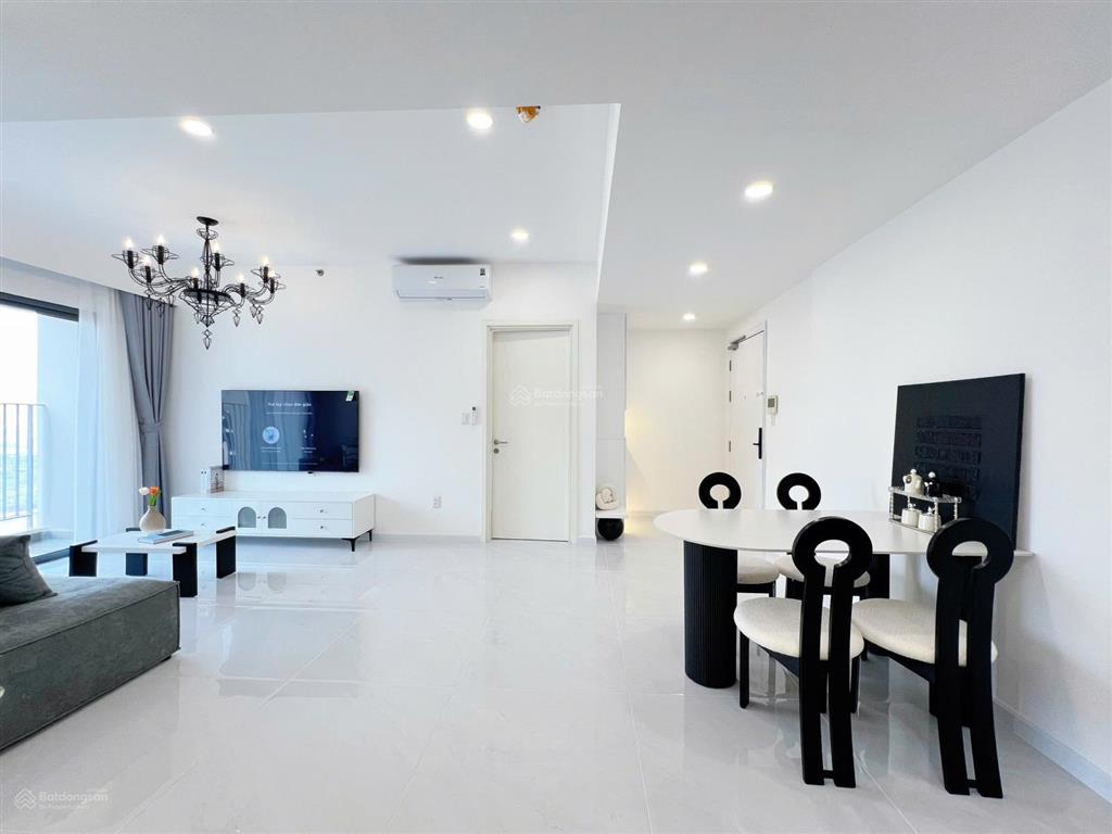 Bán căn 3pn tháp t5  masteri thảo điền, hỗ trợ vay 80%.  0936 721 *** mr. hoài