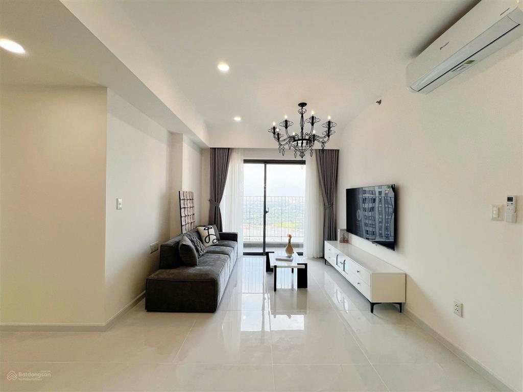Bán căn 3pn tháp t5  masteri thảo điền, hỗ trợ vay 80%.  0936 721 *** mr. hoài