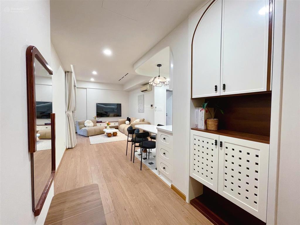 Bán căn hộ masteri thảo điền 2pn view sông tháp t4, diện tích 77m2, sổ hồng sẵn,  0936 721 ***