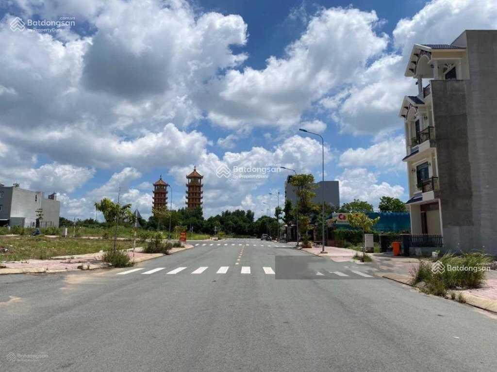 Đất nền ngay vườn lài, quận 12 chỉ 3.2tỷ / nền sổ sẵn gần trường dh nguyễn tất thành