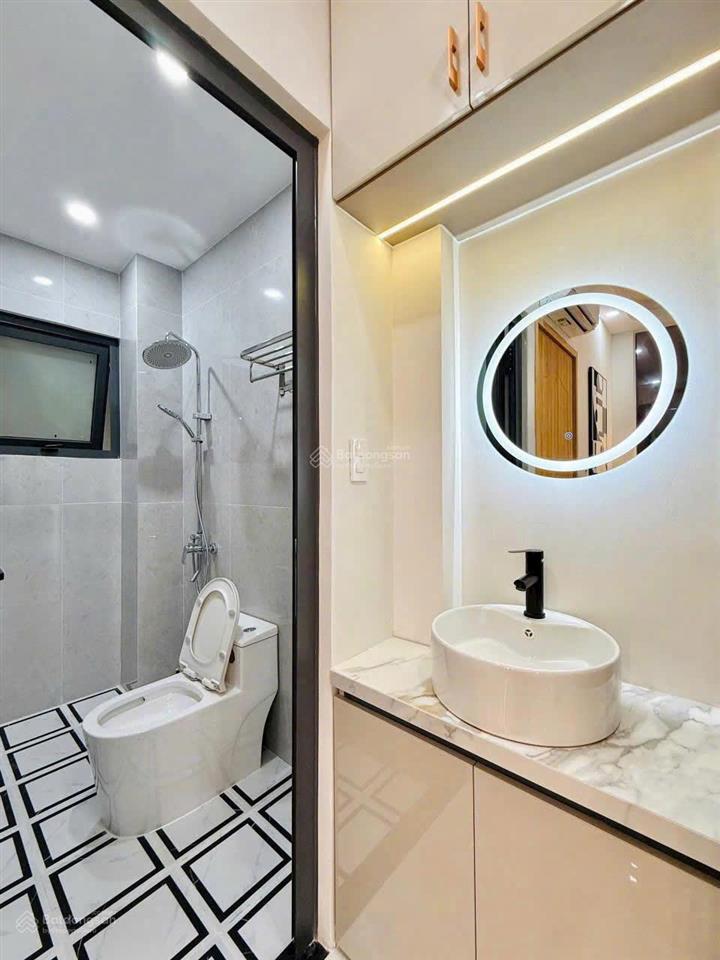 Chính chủ cần bán nhà cửu long  tân bình gần sân bay cho thuê 18 triệu / tháng
