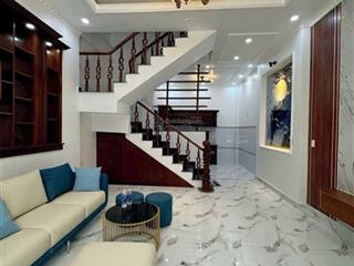 [ 3 tỷ 150 ] đầu tư nhà ngay trung tâm bình thạnh đường lê trực shr hẻm xe tải thông