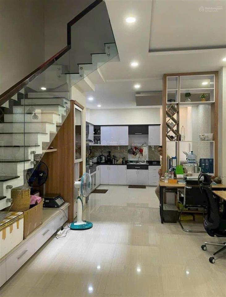 Chỉ 3tỷ580 sở hữu nhà đẹp phú nhuận hxh đường đoàn thị điểm, dt75.6m2  gần ubnd phường cầu kiệu