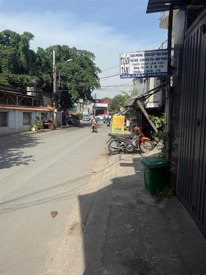 Chính chủ bán đất tặng nhà ở đinh bộ lĩnh (hẻm thông) có 3  4 phòng trọ