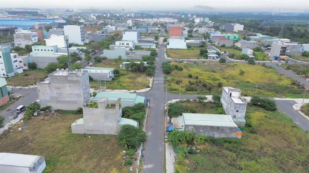 Chính chủ bán nền ở kdc tân đô, đối diện nhà hàng & view hồ 15ha
