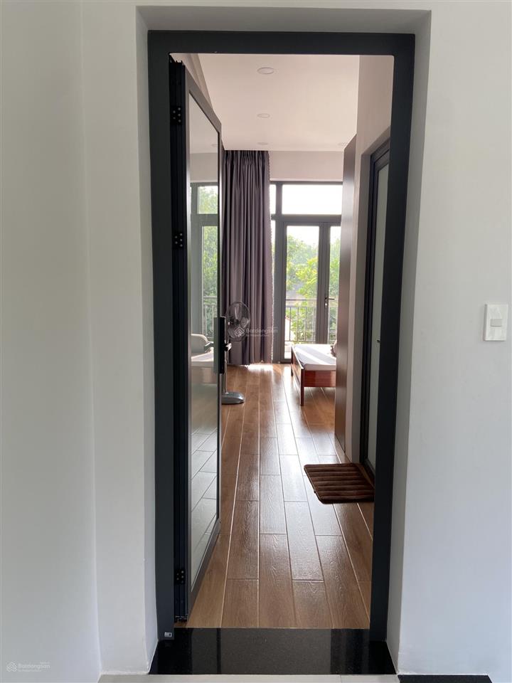 Bán nhà sân vườn nghỉ dưỡng tại đ. cây me, 9,2 tỷ, 5pn, 6wc. diện tích đất 4000m2