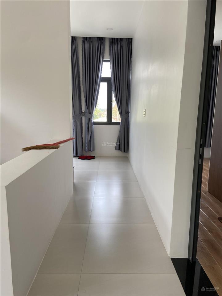 Bán nhà sân vườn nghỉ dưỡng tại đ. cây me, 9,2 tỷ, 5pn, 6wc. diện tích đất 4000m2