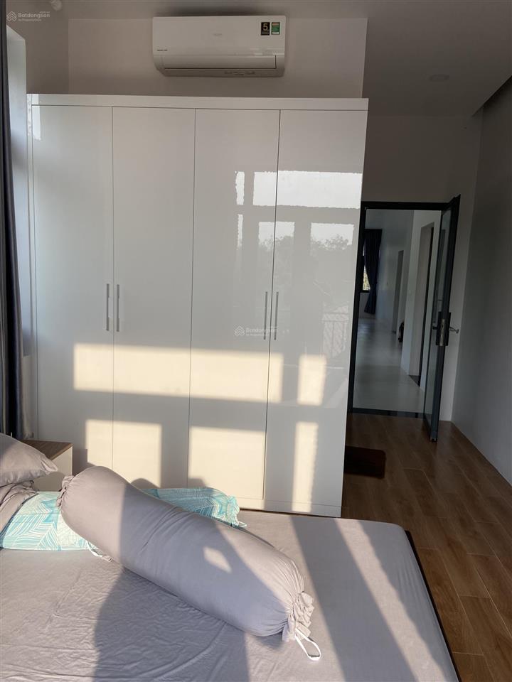 Bán nhà sân vườn nghỉ dưỡng tại đ. cây me, 9,2 tỷ, 5pn, 6wc. diện tích đất 4000m2