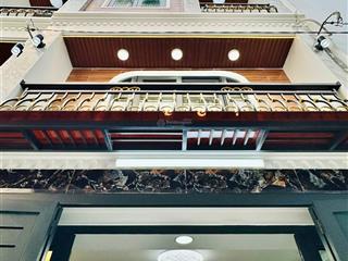 Bán gấp chạm đáy 2,3 tỷ nhà lê trực  bình thạnh  dt 48,2m2  cho thuê sằn 19 triệu  hẻm oto