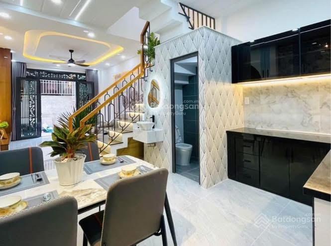 Bán lỗ nhà nguyễn đình chiểu, q.3 | dt 67,5m2 | hẻm 6m | hợp đồng thuê sẳn | shr
