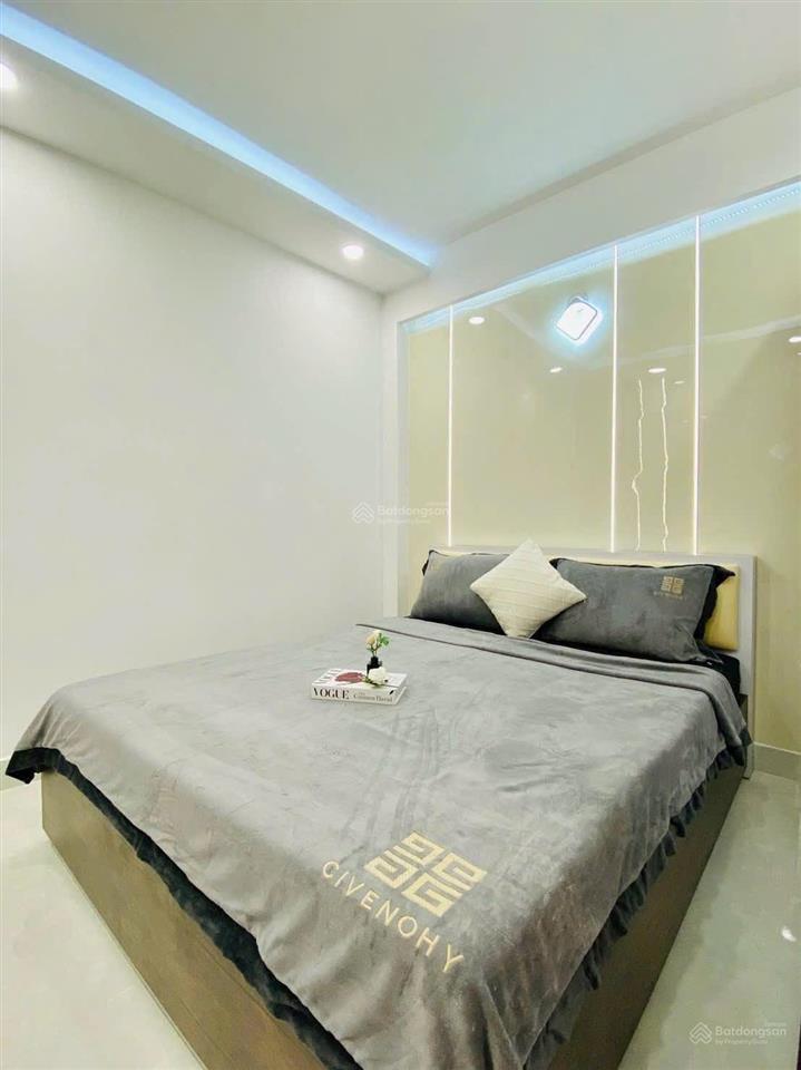 Hàng độc quyền, quận 1 ngay trần quý khoách, q.1 đang sẳn dòng tiền cho thuê 31,261 triệu /tháng