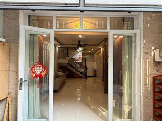 Bán nhà hẻm 1/ rộng 5m đường nguyễn huy lượng, bình thạnh  đang cho thuê 12 triệu
