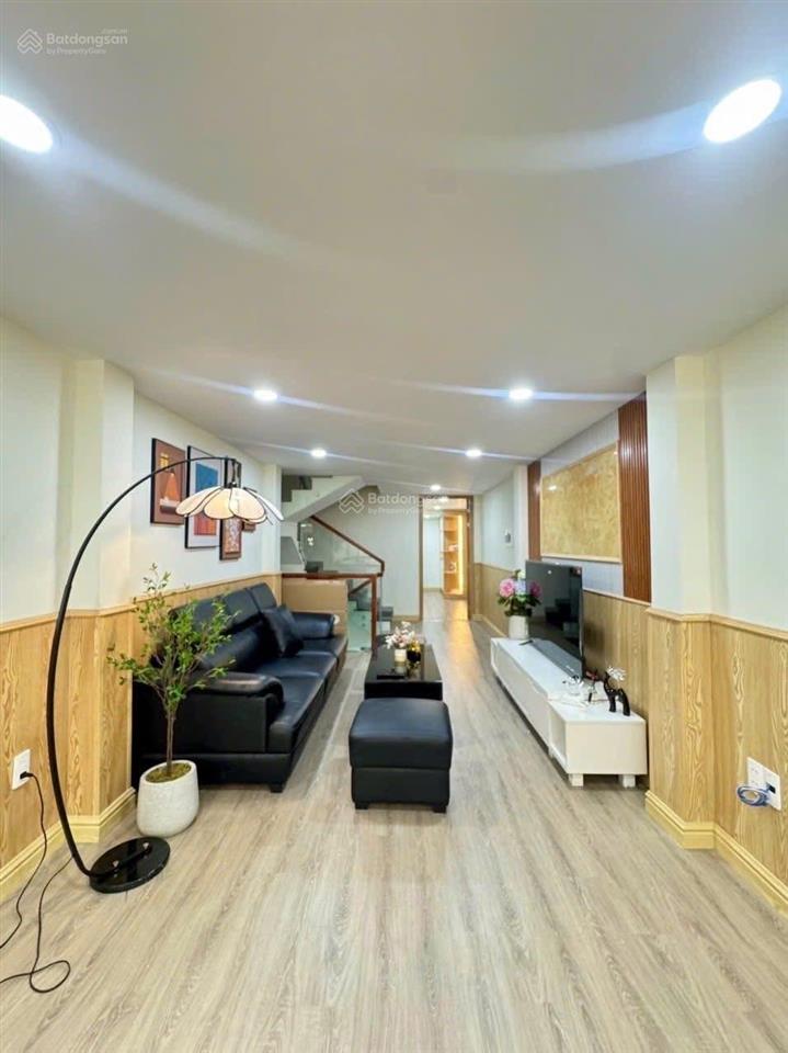 Hiếm nhà bán ngay minh phụng quận 11, hẻm oto 5,5m diện tích 72,8m2 cho thuê 16 triệu/th