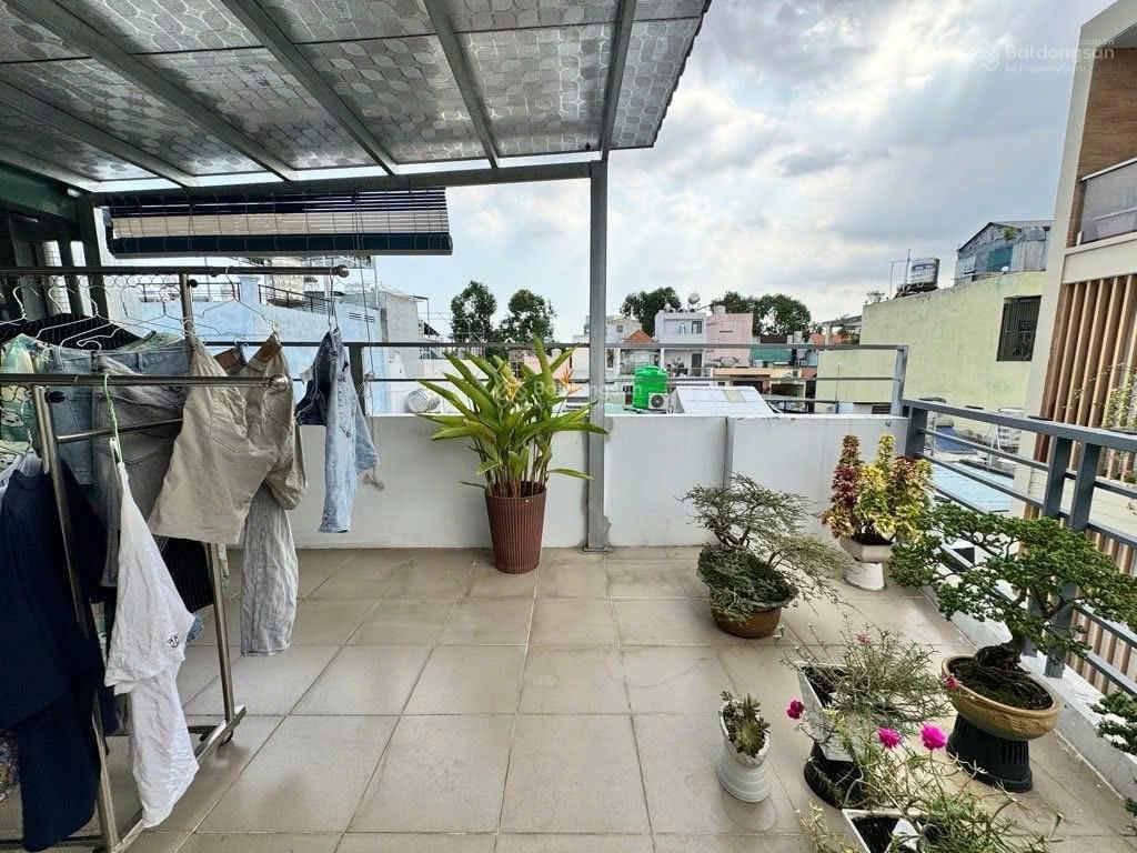 3,4 tỷ diện tích 65,3m2 ngay nguyễn văn dung  gò vấp ~ đường xe hơi 6m ~ cho thuê sẳn 17 triệu