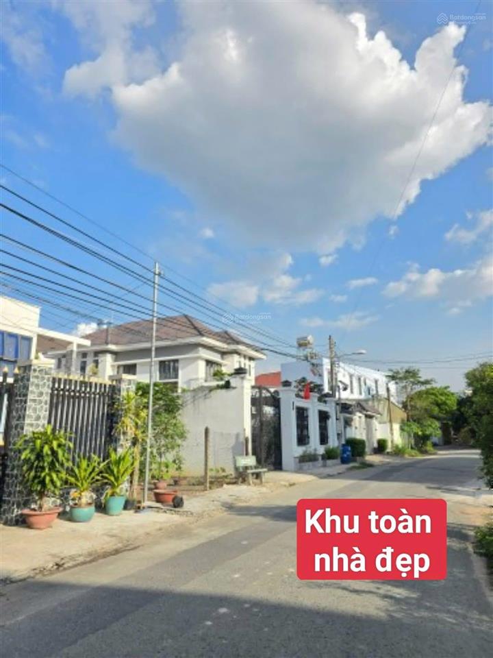 Hàng ngộp gấp 2,8 tỷ bán đất mặt tiền kinh doanh ngay chợ phú mỹ  bình dương  sổ mới 2026