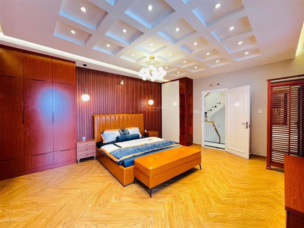 Kẹt vốn kinh doanh bán nhà hẻm 6m đường trường sa, phường 13, phú nhuận. giá 3tỷ250/67m2