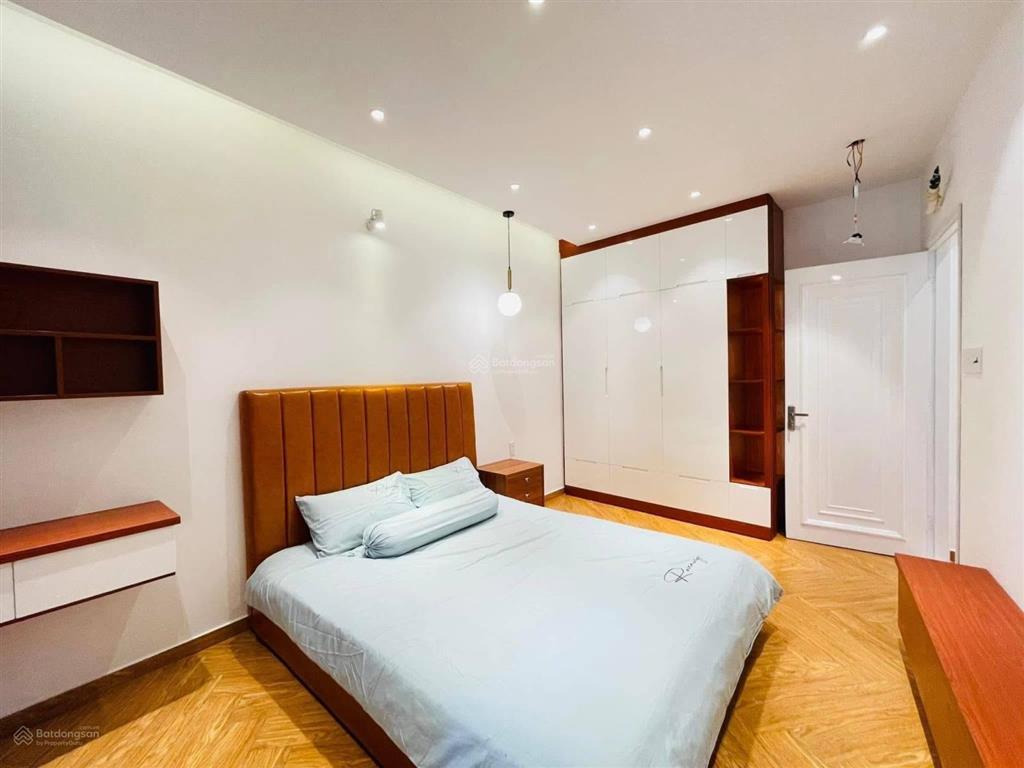 Kẹt vốn kinh doanh bán nhà hẻm 6m đường trường sa, phường 13, phú nhuận. giá 3tỷ250/67m2