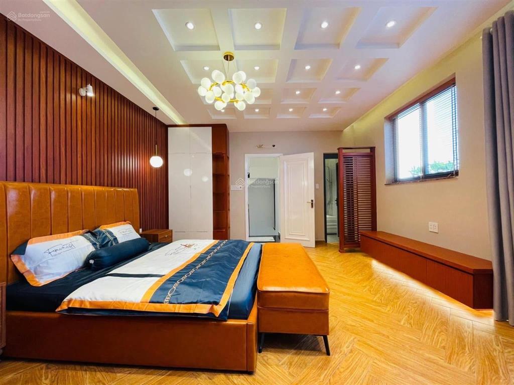 Kẹt vốn kinh doanh bán nhà hẻm 6m đường trường sa, phường 13, phú nhuận. giá 3tỷ250/67m2