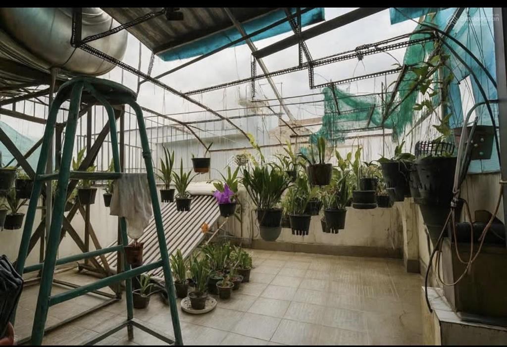 4.1 tỷ  định cư nước ngoài bán gấp nhà 100m2 đường thạnh mỹ lợi, quận 2. hẻm xe hơi 8m